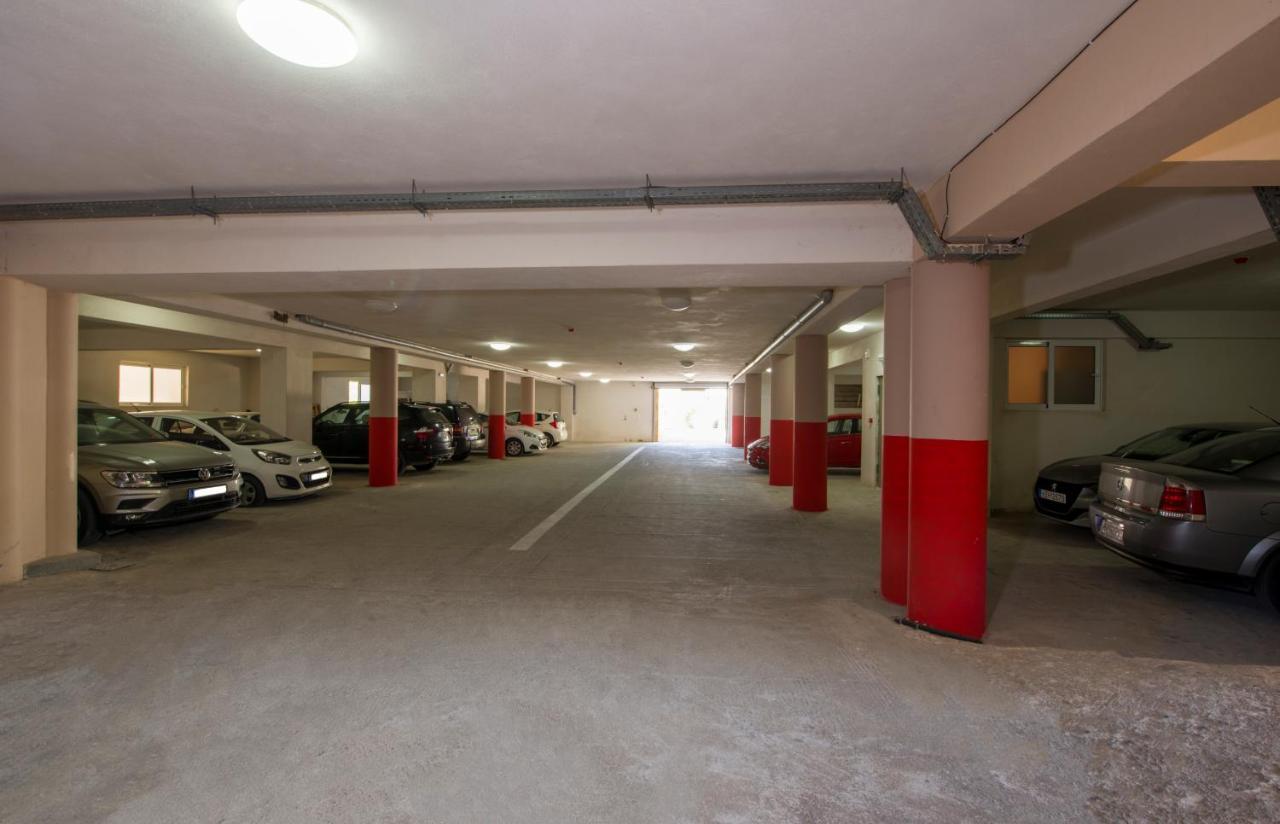 Isida Hotel Agia Marina Exteriér fotografie