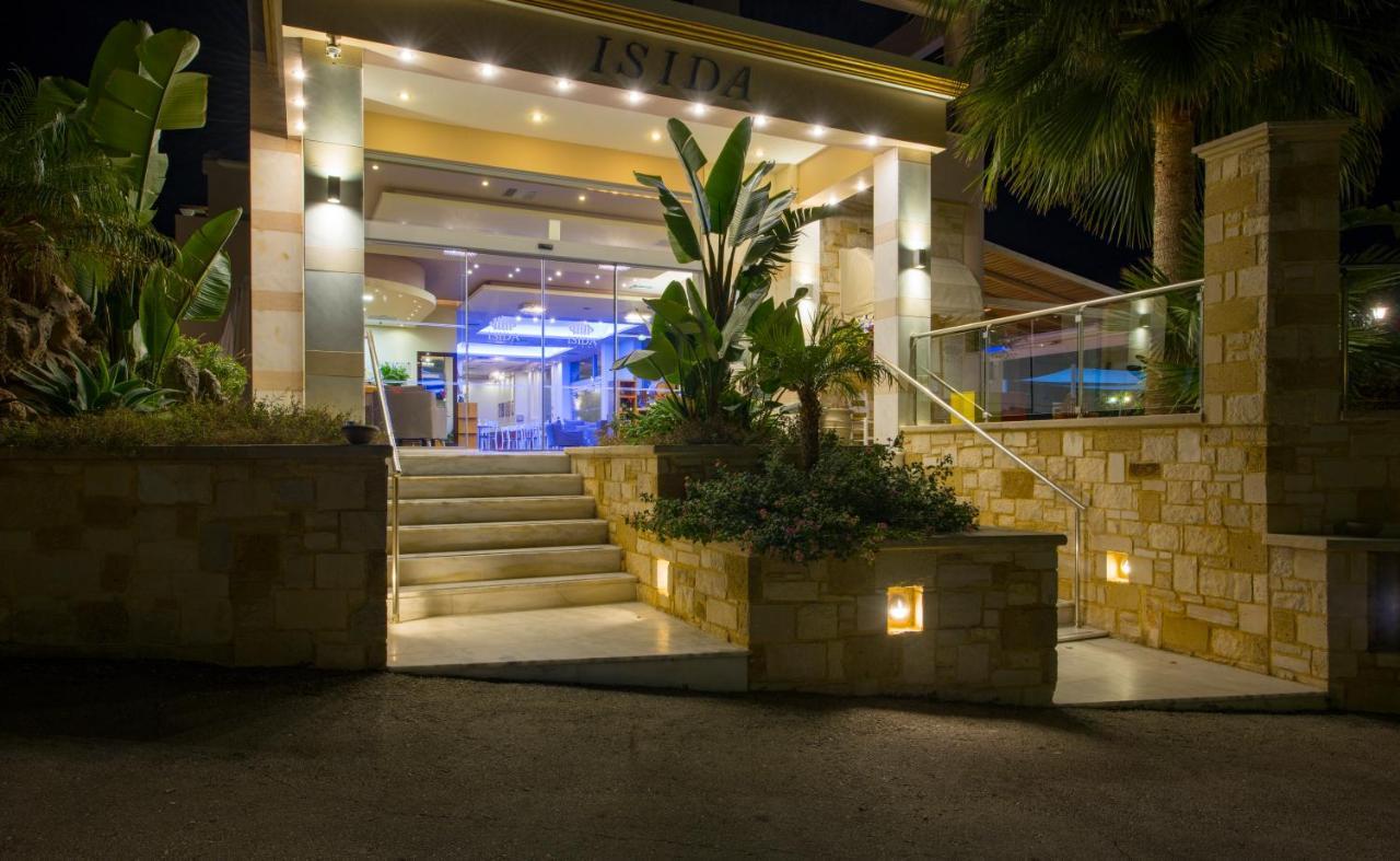 Isida Hotel Agia Marina Exteriér fotografie