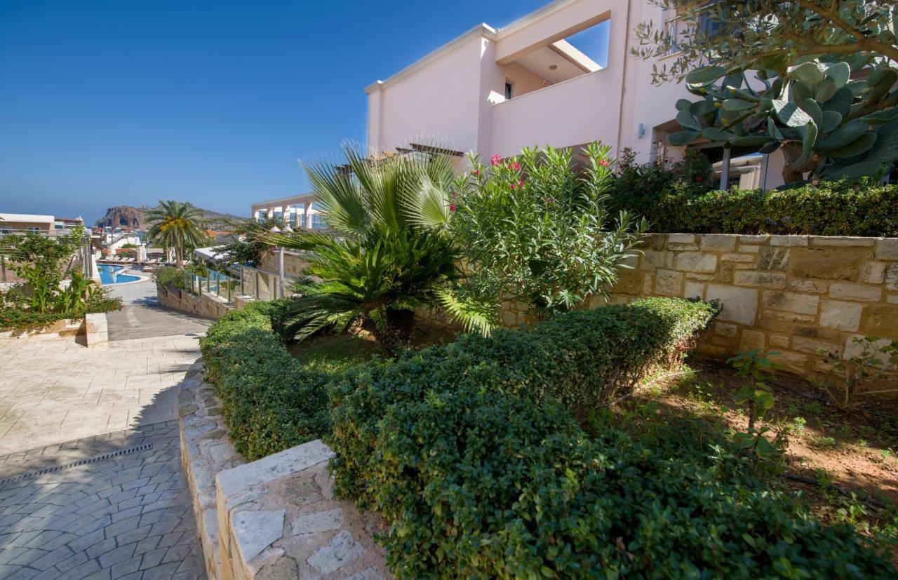 Isida Hotel Agia Marina Exteriér fotografie