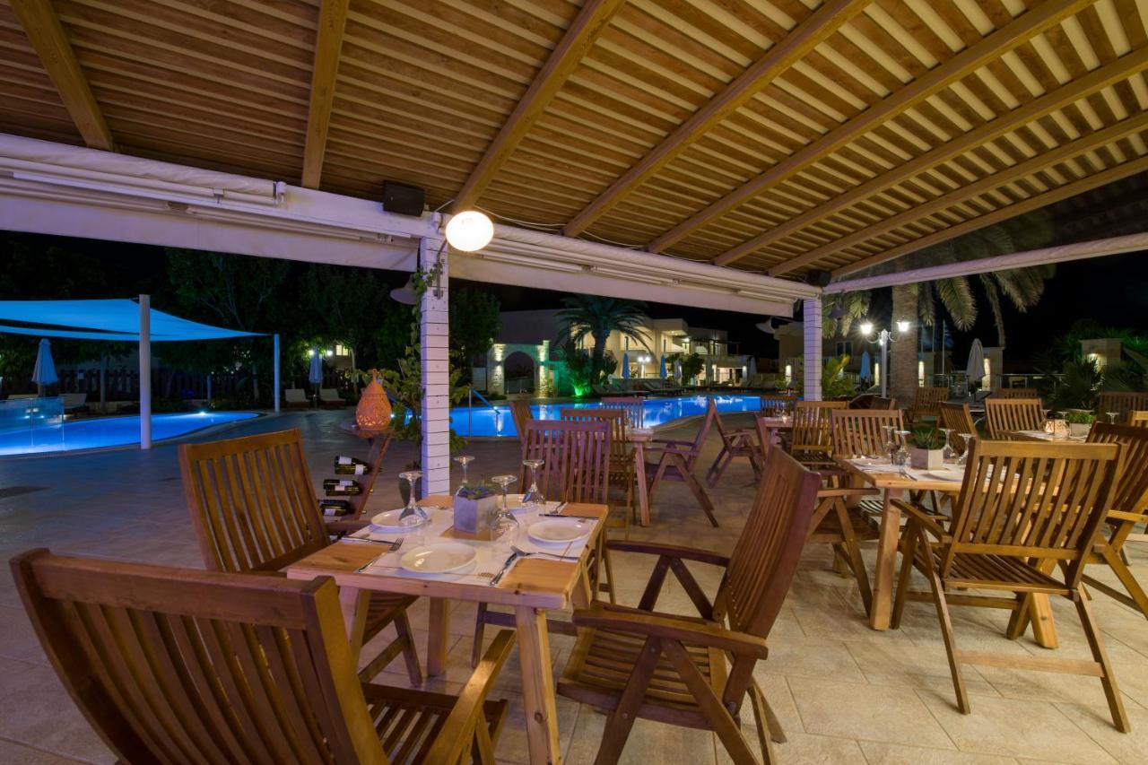 Isida Hotel Agia Marina Exteriér fotografie